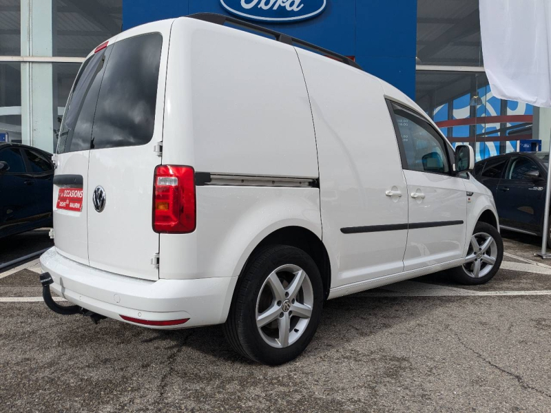 VOLKSWAGEN Caddy Van VUL d’occasion à vendre à VITROLLES chez AIX AUTOMOBILES (Photo 19)