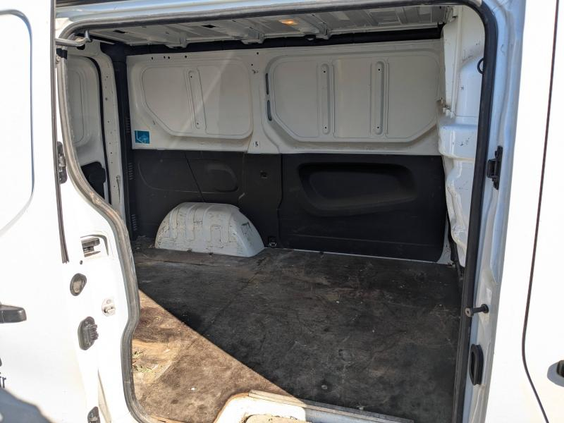RENAULT Trafic Fg VUL d’occasion à vendre à VITROLLES chez AIX AUTOMOBILES (Photo 3)