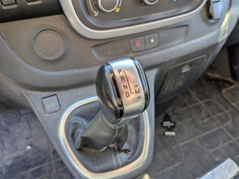 RENAULT Trafic Fg VUL d’occasion à vendre à VITROLLES chez AIX AUTOMOBILES (Photo 5)