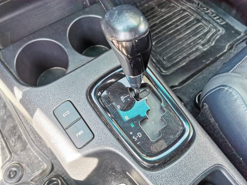 TOYOTA Hilux VUL d’occasion à vendre à VITROLLES chez AIX AUTOMOBILES (Photo 10)