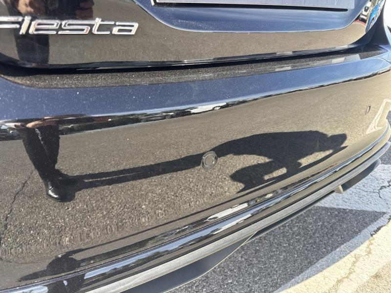 agency.seo.links.detann.title FORD Fiesta d’occasion à vendre à VITROLLES chez AIX AUTOMOBILES (Photo 9)