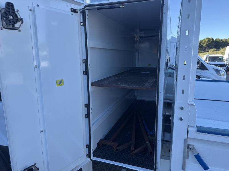 FORD Transit CCb VUL d’occasion à vendre à VITROLLES chez AIX AUTOMOBILES (Photo 13)