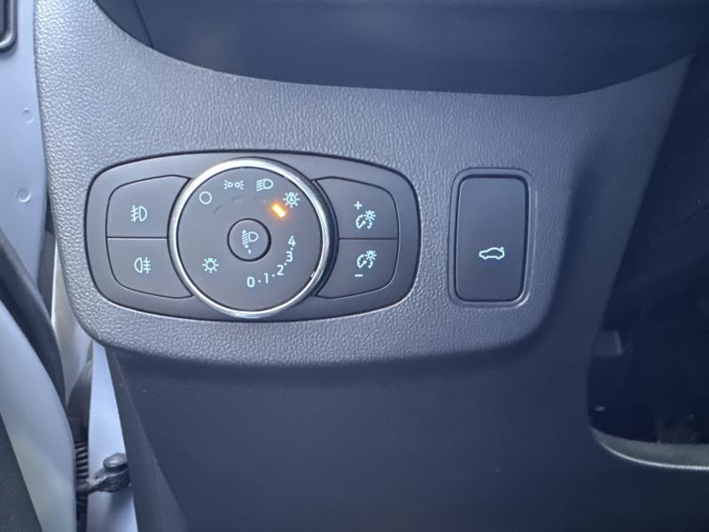 FORD Puma d’occasion à vendre à VITROLLES chez AIX AUTOMOBILES (Photo 16)