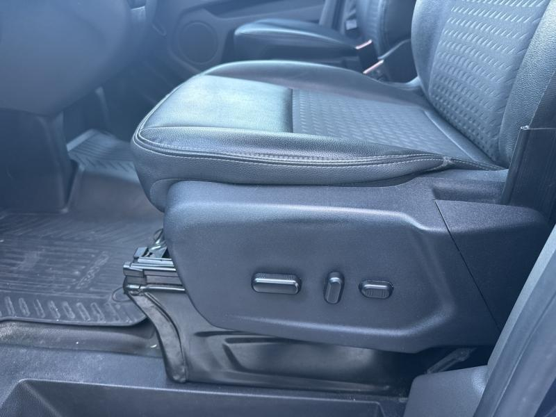 FORD Transit Custom Fg VUL d’occasion à vendre à VITROLLES chez AIX AUTOMOBILES (Photo 14)