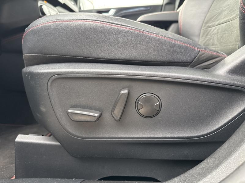 FORD Kuga d’occasion à vendre à VITROLLES chez AIX AUTOMOBILES (Photo 18)