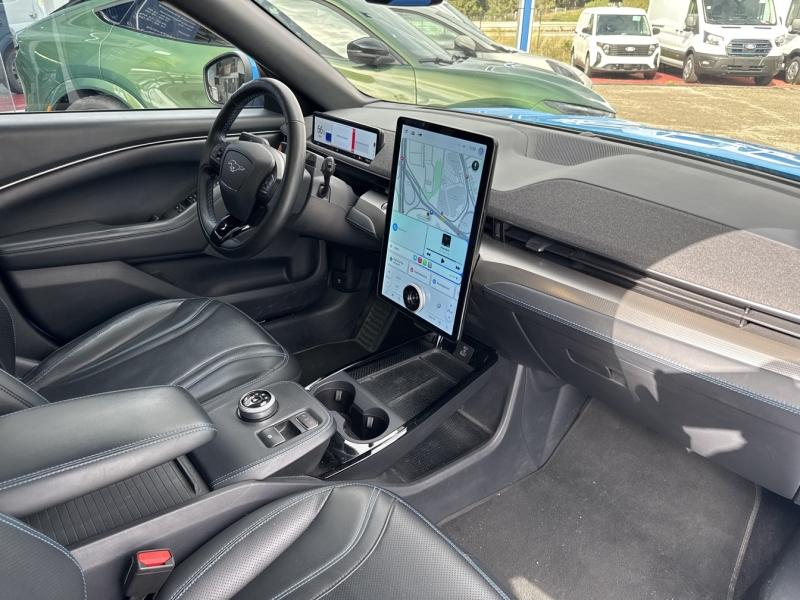 FORD Mustang Mach-E d’occasion à vendre à VITROLLES chez AIX AUTOMOBILES (Photo 14)