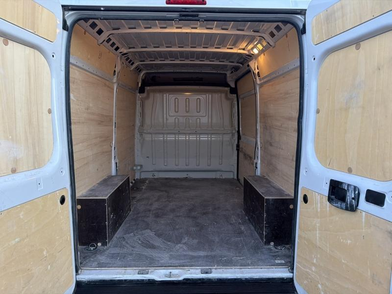 PEUGEOT Boxer Fg VUL d’occasion à vendre à VITROLLES chez AIX AUTOMOBILES (Photo 4)
