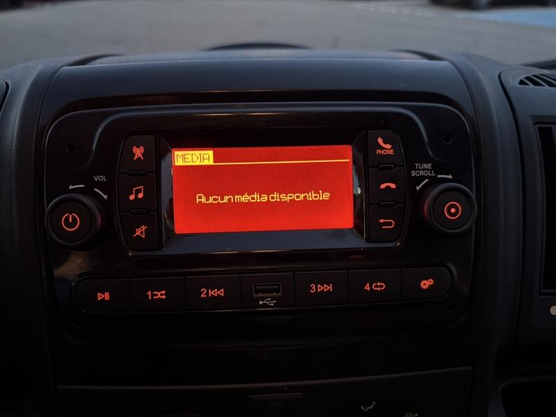 PEUGEOT Boxer Fg VUL d’occasion à vendre à VITROLLES chez AIX AUTOMOBILES (Photo 15)