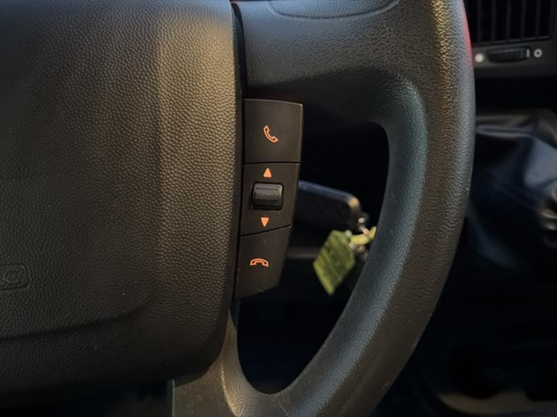 PEUGEOT Boxer Fg VUL d’occasion à vendre à VITROLLES chez AIX AUTOMOBILES (Photo 19)