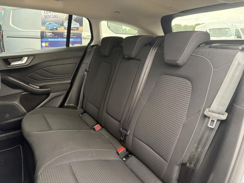 FORD Focus SW d’occasion à vendre à VITROLLES chez AIX AUTOMOBILES (Photo 18)