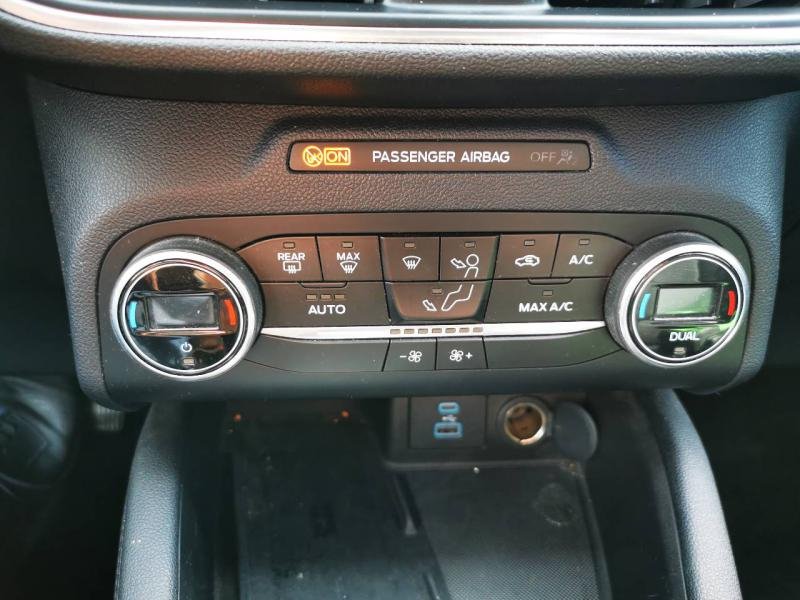 FORD Kuga d’occasion à vendre à VITROLLES chez AIX AUTOMOBILES (Photo 11)