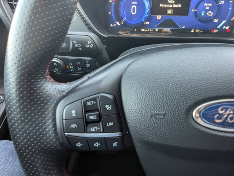 FORD Kuga d’occasion à vendre à VITROLLES chez AIX AUTOMOBILES (Photo 13)