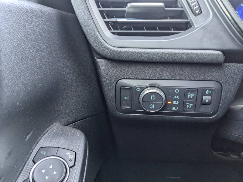 FORD Kuga d’occasion à vendre à VITROLLES chez AIX AUTOMOBILES (Photo 14)