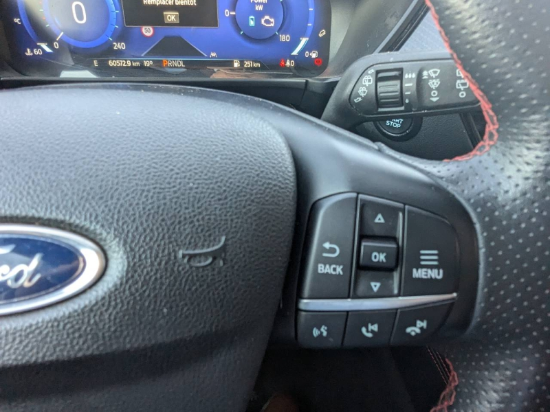 FORD Kuga d’occasion à vendre à VITROLLES chez AIX AUTOMOBILES (Photo 15)