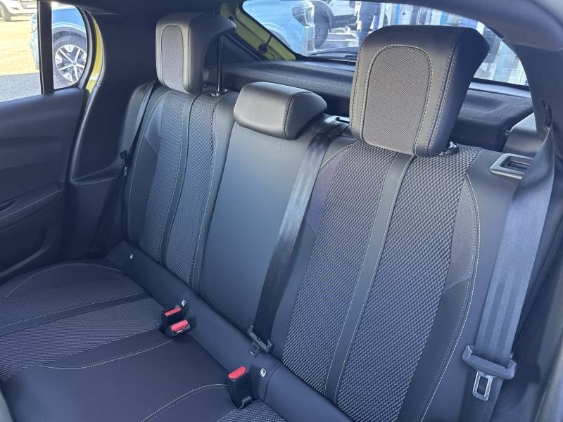 PEUGEOT 208 d’occasion à vendre à VITROLLES chez AIX AUTOMOBILES (Photo 13)