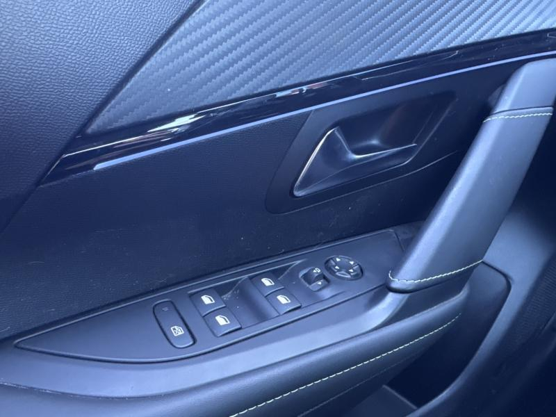 PEUGEOT 208 d’occasion à vendre à VITROLLES chez AIX AUTOMOBILES (Photo 18)
