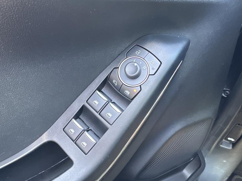 FORD Puma d’occasion à vendre à VITROLLES chez AIX AUTOMOBILES (Photo 14)