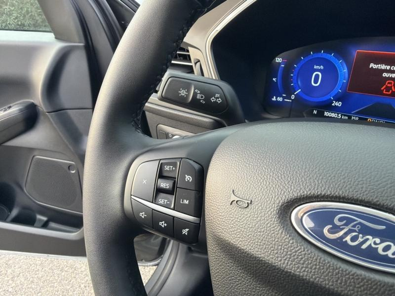 FORD Kuga d’occasion à vendre à VITROLLES chez AIX AUTOMOBILES (Photo 13)