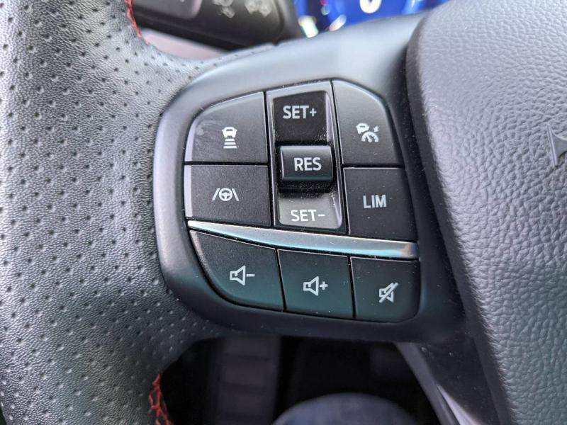 FORD Kuga d’occasion à vendre à VITROLLES chez AIX AUTOMOBILES (Photo 18)