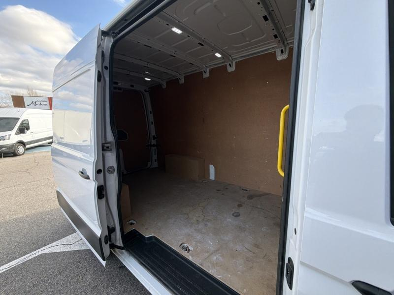 VOLKSWAGEN Crafter Fg VUL d’occasion à vendre à VITROLLES chez AIX AUTOMOBILES (Photo 10)
