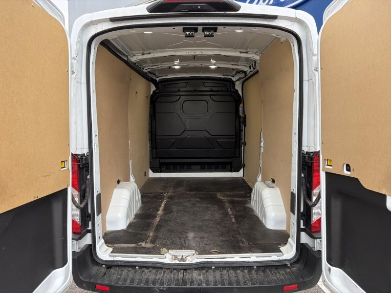 FORD Transit 2T Fg VUL d’occasion à vendre à VITROLLES chez AIX AUTOMOBILES (Photo 12)