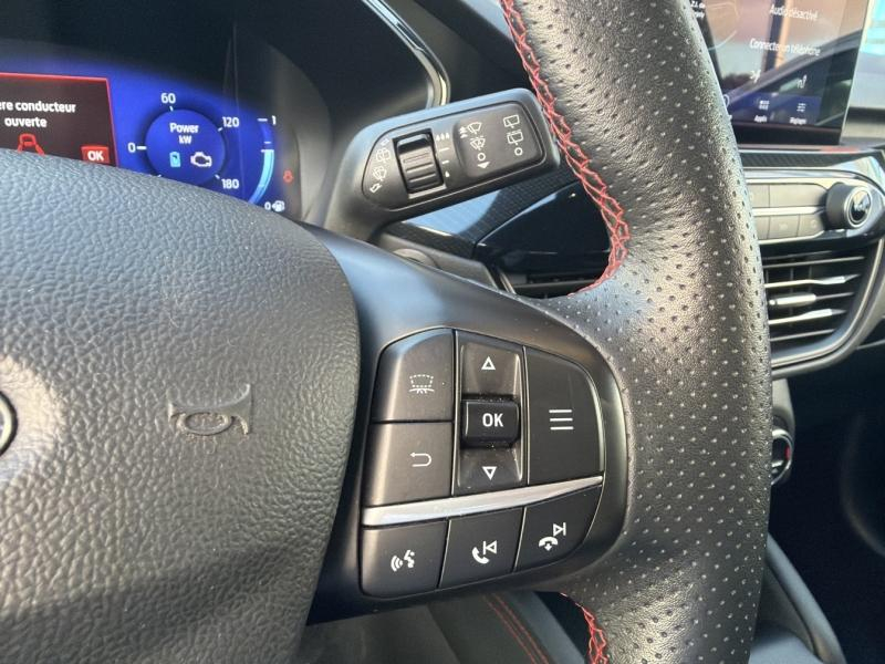 FORD Kuga d’occasion à vendre à VITROLLES chez AIX AUTOMOBILES (Photo 20)