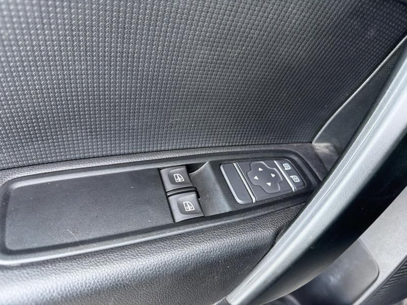 RENAULT Kangoo d’occasion à vendre à VITROLLES chez AIX AUTOMOBILES (Photo 13)