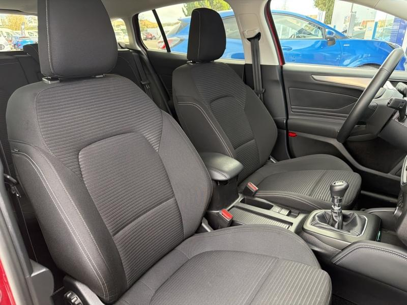 FORD Focus SW d’occasion à vendre à VITROLLES chez AIX AUTOMOBILES (Photo 15)