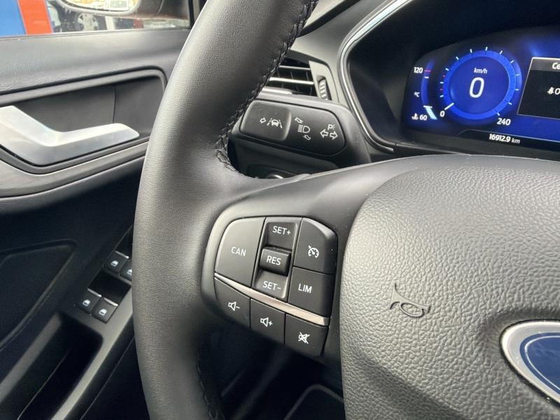 FORD Focus SW d’occasion à vendre à VITROLLES chez AIX AUTOMOBILES (Photo 18)