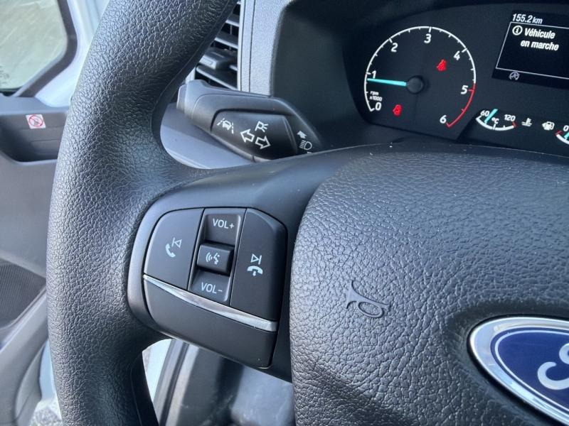 FORD Transit CCb VUL d’occasion à vendre à VITROLLES chez AIX AUTOMOBILES (Photo 17)