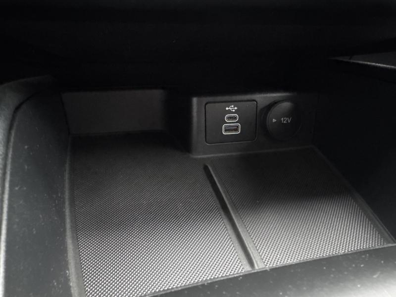 FORD Kuga d’occasion à vendre à VITROLLES chez AIX AUTOMOBILES (Photo 16)