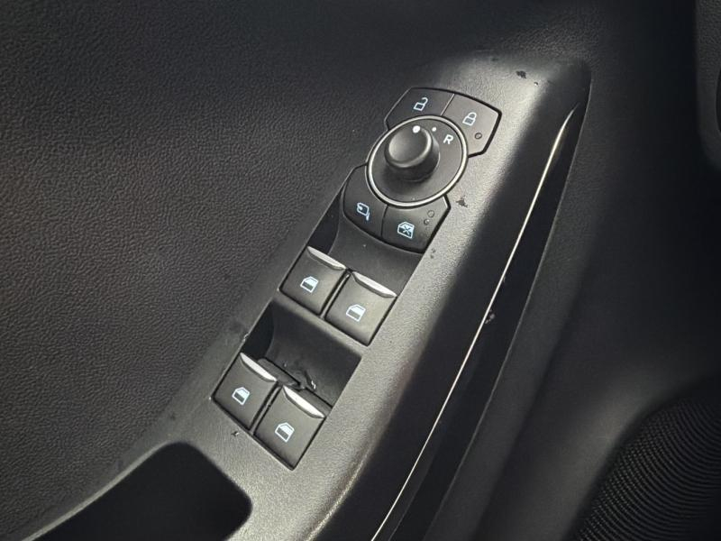 FORD Puma d’occasion à vendre à VITROLLES chez AIX AUTOMOBILES (Photo 18)