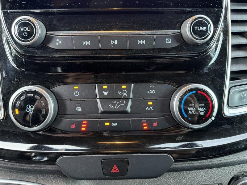 FORD Transit Custom Fg VUL d’occasion à vendre à VITROLLES chez AIX AUTOMOBILES (Photo 17)