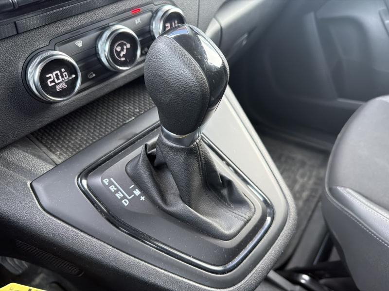 RENAULT Kangoo Van d’occasion à vendre à VITROLLES chez AIX AUTOMOBILES (Photo 18)