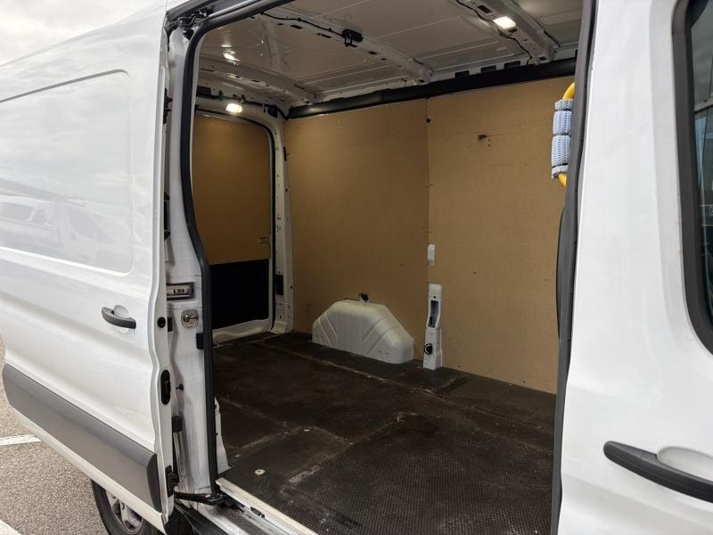 FORD Transit 2T Fg VUL d’occasion à vendre à VITROLLES chez AIX AUTOMOBILES (Photo 9)