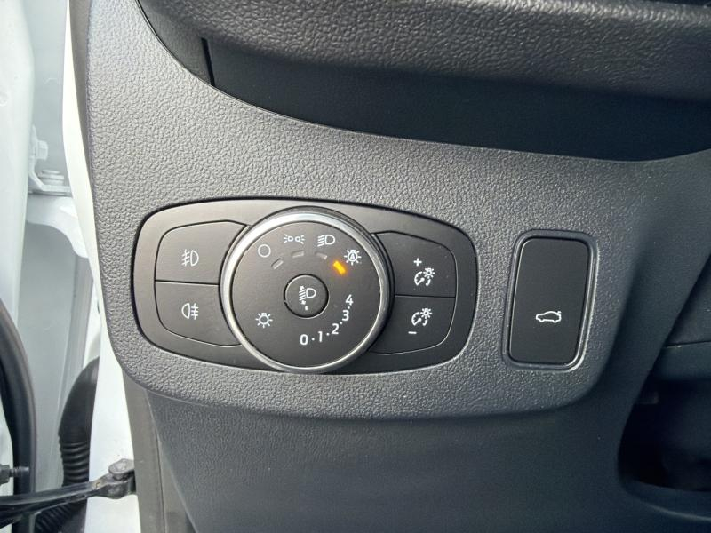 FORD Puma d’occasion à vendre à VITROLLES chez AIX AUTOMOBILES (Photo 18)