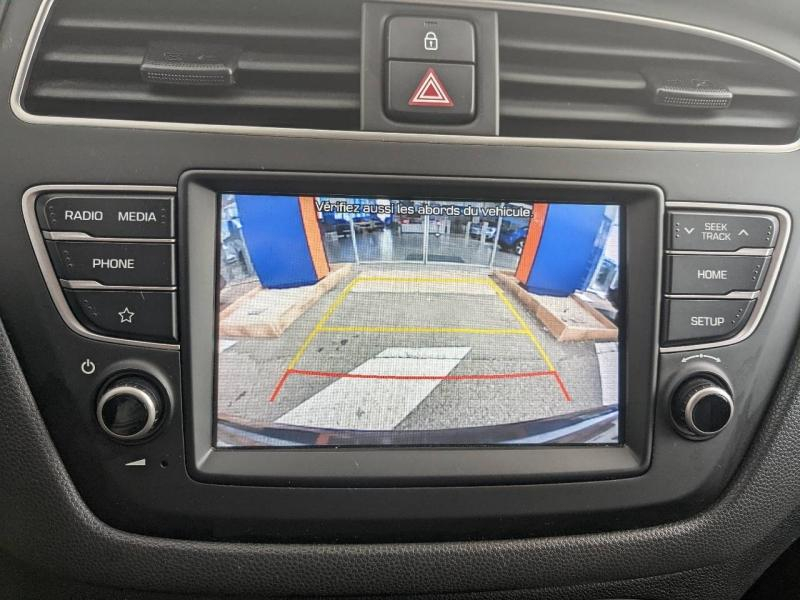 HYUNDAI i20 d’occasion à vendre à VITROLLES chez AIX AUTOMOBILES (Photo 13)