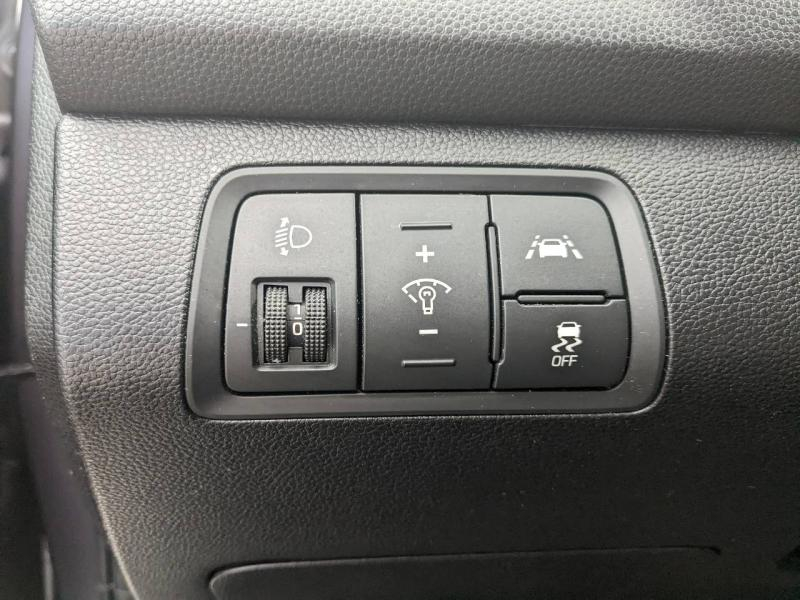 HYUNDAI i20 d’occasion à vendre à VITROLLES chez AIX AUTOMOBILES (Photo 16)