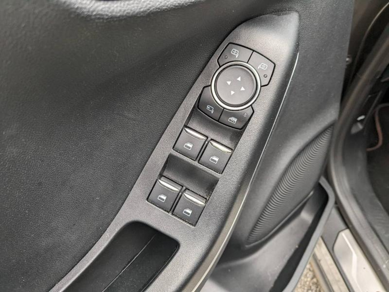 FORD Puma d’occasion à vendre à VITROLLES chez AIX AUTOMOBILES (Photo 16)