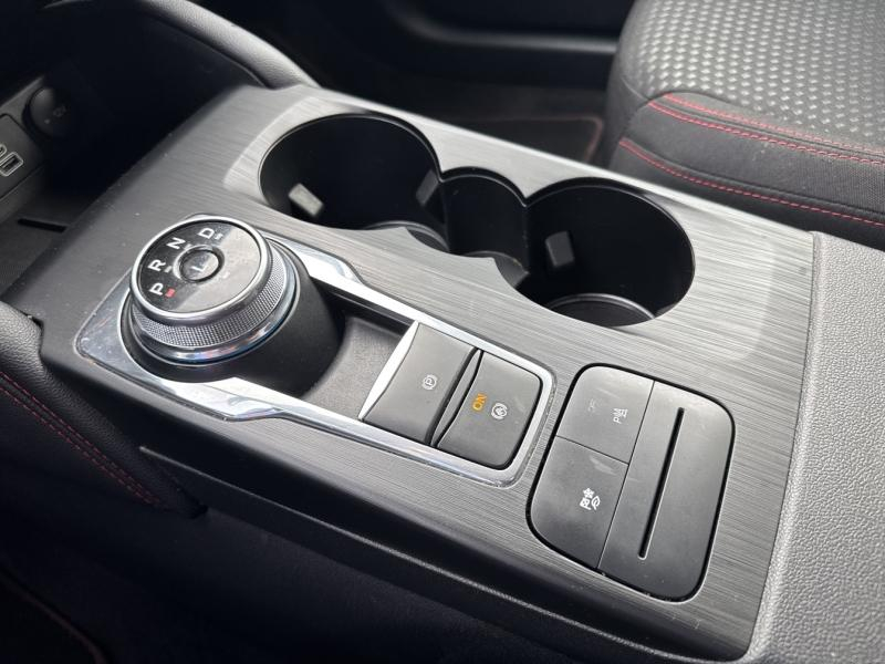 FORD Kuga d’occasion à vendre à VITROLLES chez AIX AUTOMOBILES (Photo 19)