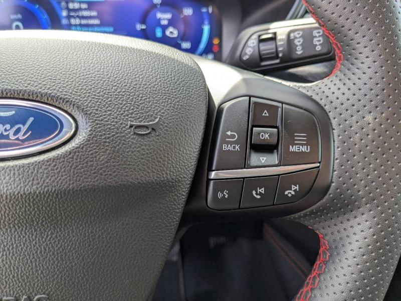 FORD Kuga d’occasion à vendre à VITROLLES chez AIX AUTOMOBILES (Photo 11)