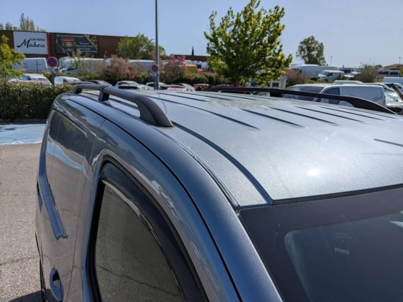 CITROEN Berlingo Van VUL d’occasion à vendre à VITROLLES chez AIX AUTOMOBILES (Photo 17)